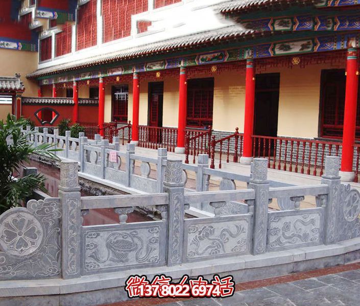 游覽大理，感受古老石欄桿的魅力