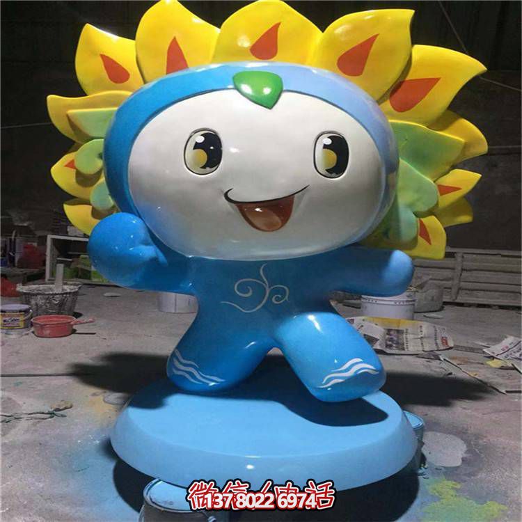 玻璃鋼卡通人物雕塑，點(diǎn)亮游樂(lè)場(chǎng)的歡樂(lè)