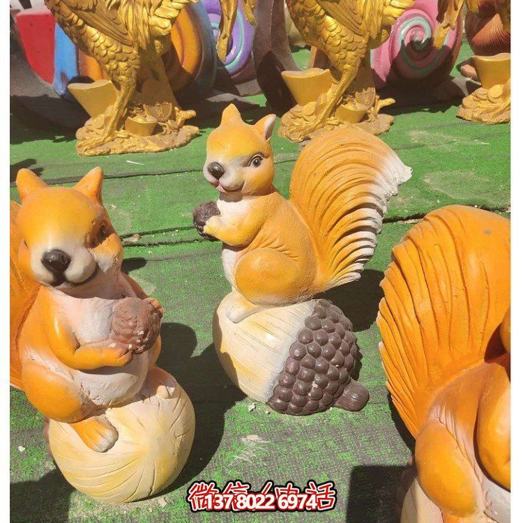 集游樂、景觀、動物園于一體的玻璃鋼仿真卡通動物游樂場