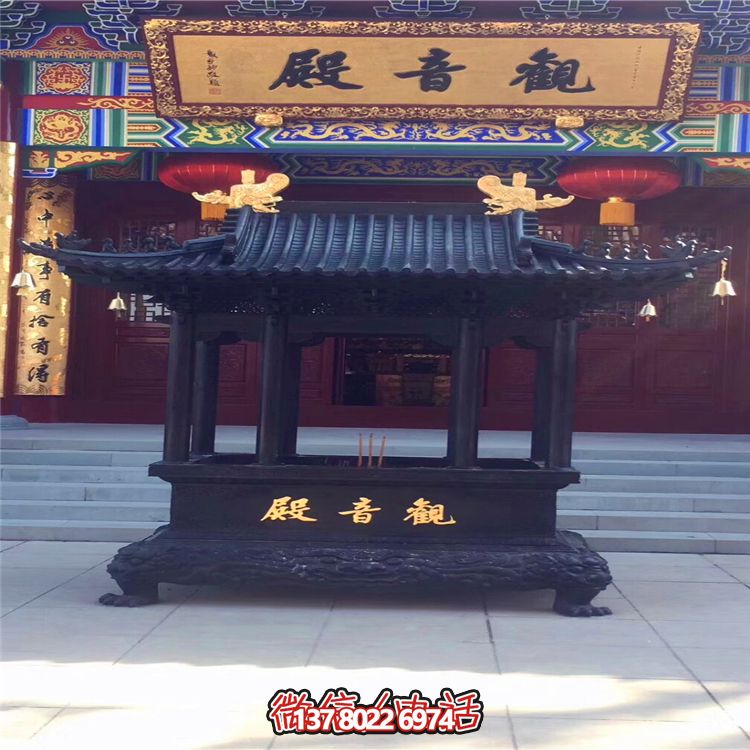 華寶鑄鐵長形香爐，讓觀音殿更加美麗