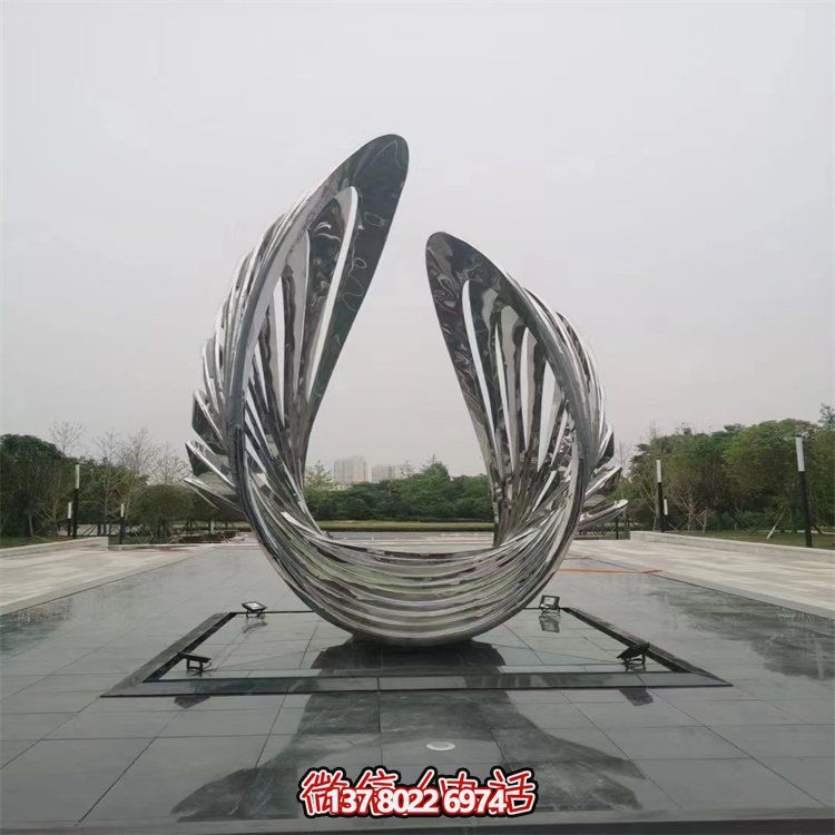 不銹鋼抽象翅膀藝術(shù)雕塑，為戶外廣場增添獨特景觀