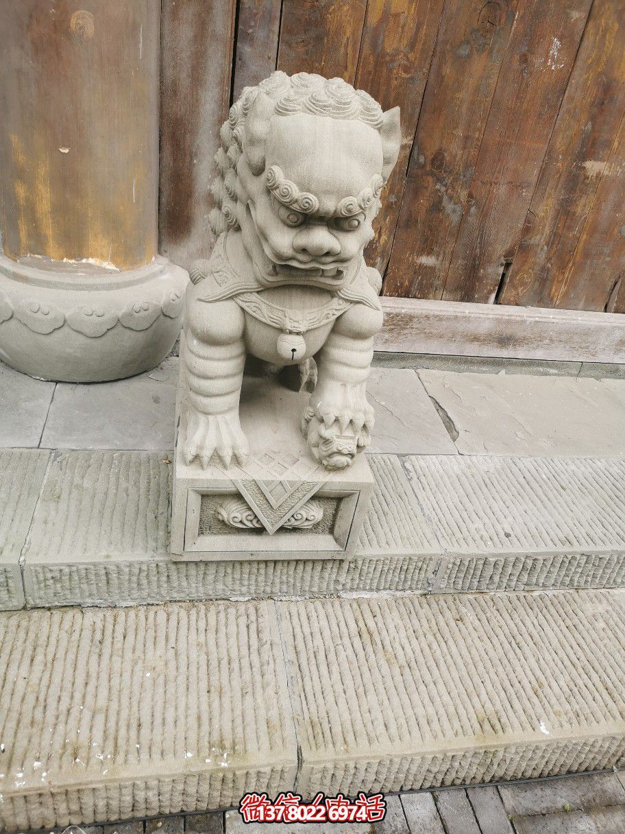 大理石石雕獅子雕塑，完美裝點(diǎn)庭院門口