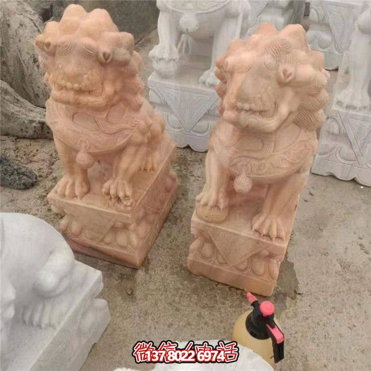 獅子雕塑，紅晚霞染大理石庭院戶外裝飾