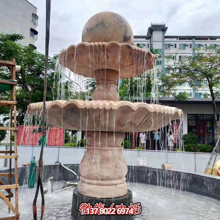歐式大理石石雕流水噴泉，紅晚霞點綴