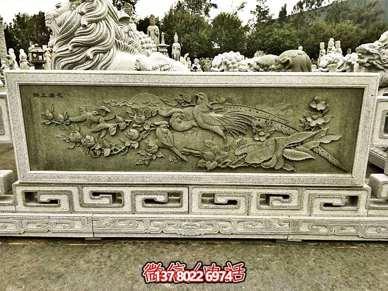 大理石綠浮雕欄桿，為景區(qū)裝飾錦上添花