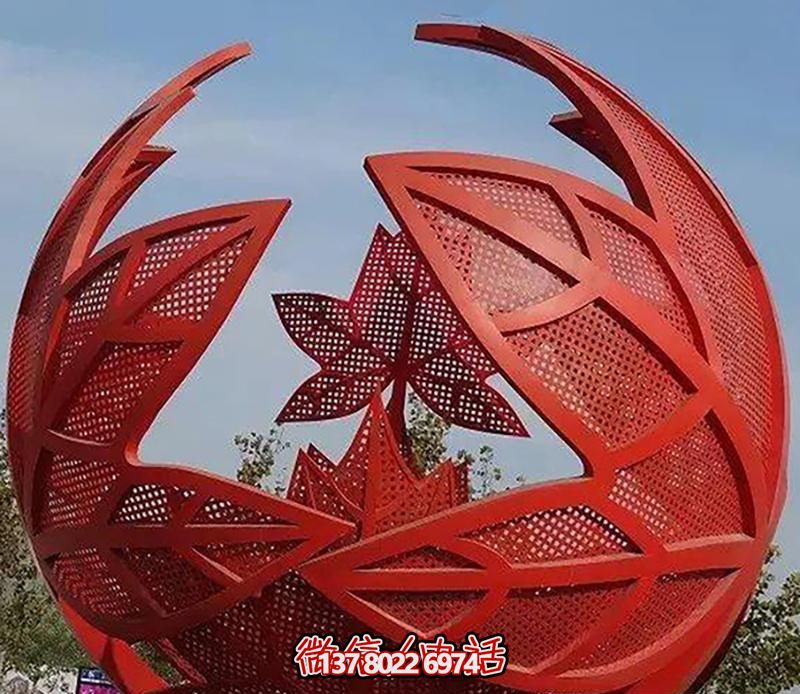 不銹鋼楓葉球形雕塑，點(diǎn)綴廣場(chǎng)景觀