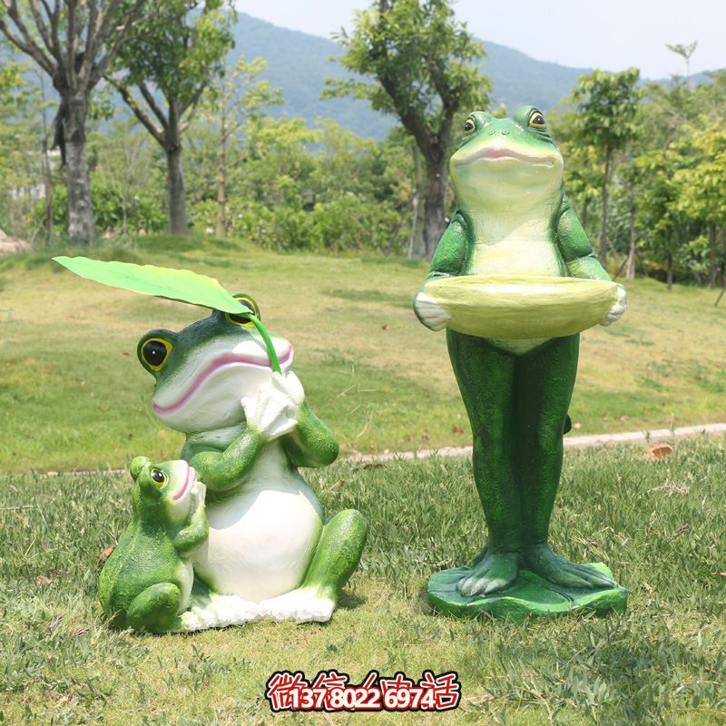 玻璃鋼創(chuàng)意青蛙雕塑，給游樂園帶來新的游樂體驗