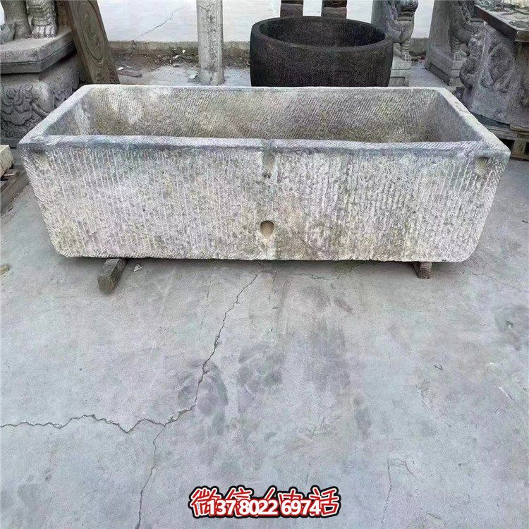 經(jīng)典石槽景觀裝飾，營造自然和諧的室外空間