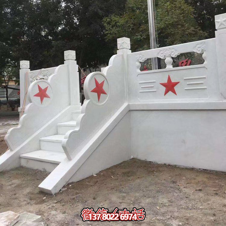 石欄桿護欄系統(tǒng)，為大理學校、政府及單位提供安全升旗臺