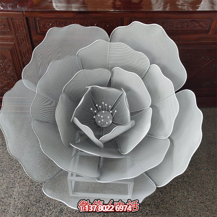 不銹鋼鏤空戶外蓮花雕塑，更美的園林景觀