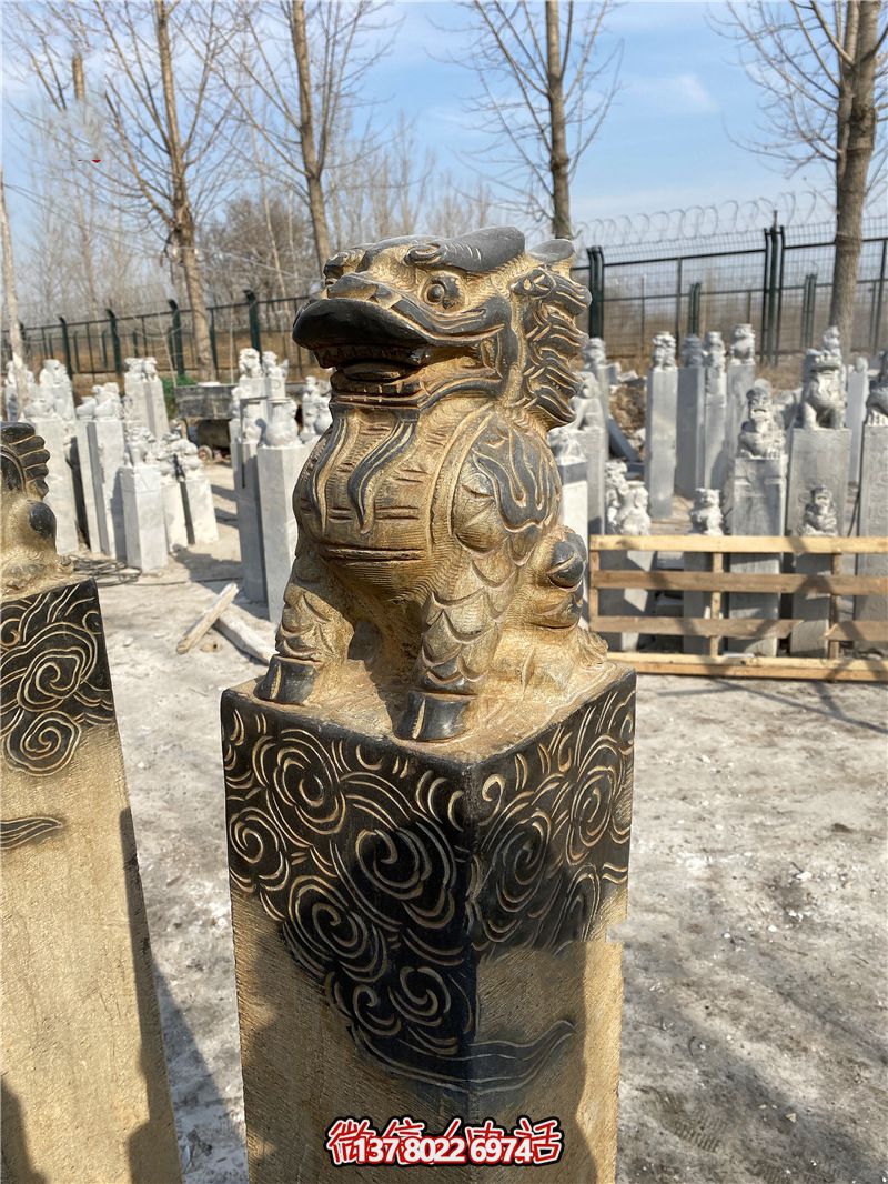 傳統(tǒng)風格古典庭院——祥云環(huán)繞、大理石拴馬柱