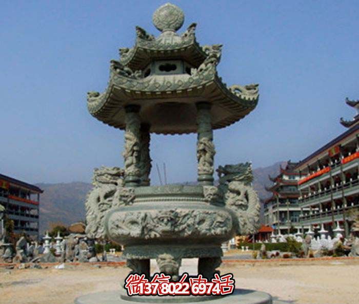 仿古寶蓋龍浮雕香爐，點(diǎn)綴景區(qū)廣場