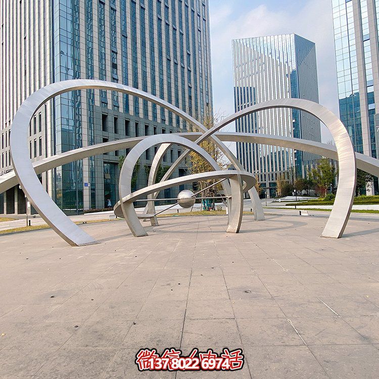 不銹鋼雕塑梅花鹿，現(xiàn)代幾何園林景觀裝飾