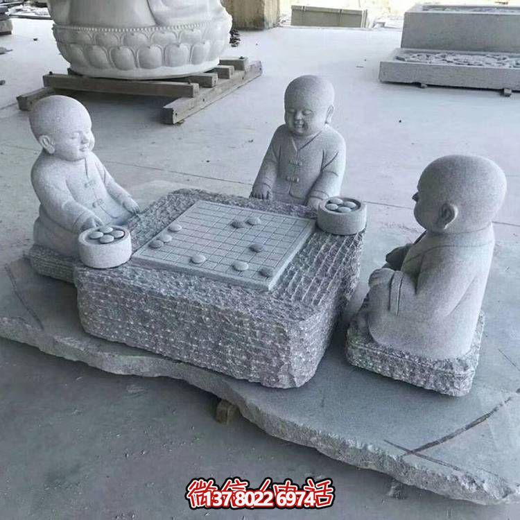 花崗巖雕像裝點(diǎn)庭院，打造精致奇趣景觀