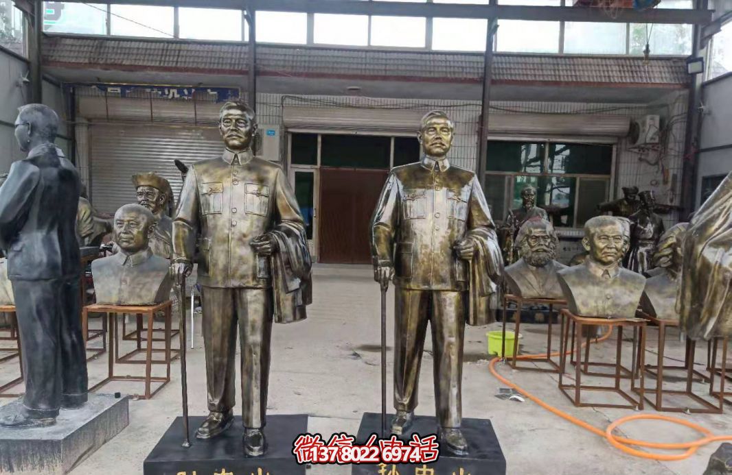 仿銅玻璃鋼孫中山雕塑，點(diǎn)亮校園景區(qū)