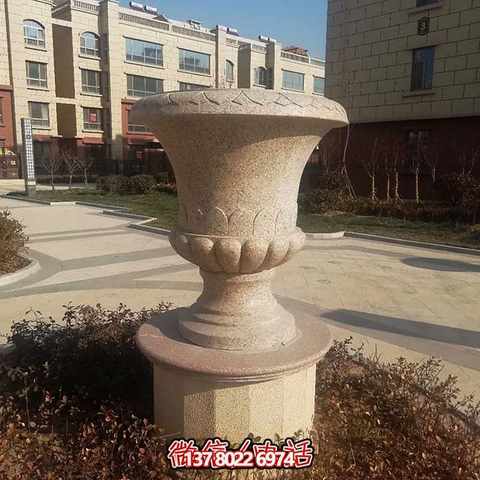 歐式裝飾石雕花盆，讓您的小區(qū)更添靚麗