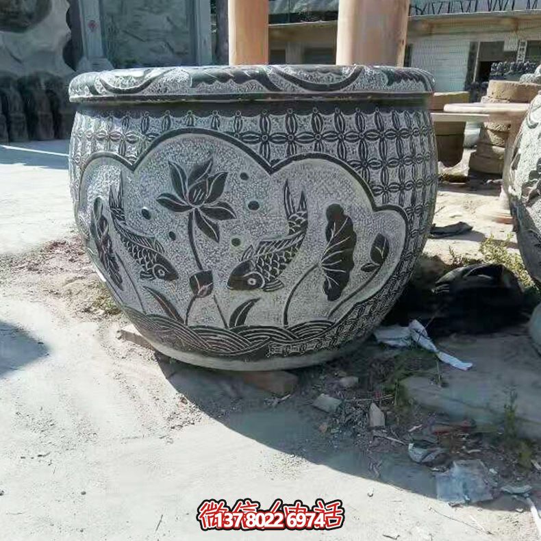 青石雙魚蓮花雕塑，養(yǎng)花缸精美裝飾