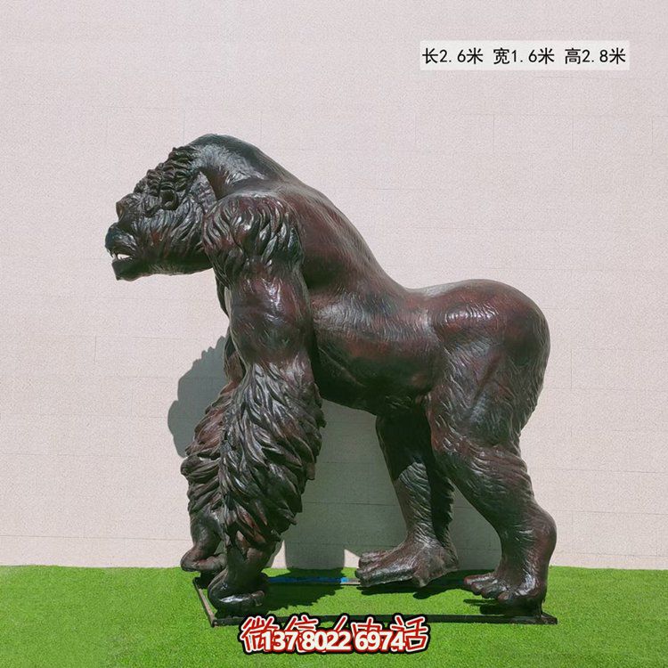 玻璃鋼仿真大猩猩動(dòng)物雕塑，點(diǎn)綴游樂(lè)園游樂(lè)擺放