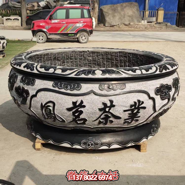 仿古青石荷花水缸，配合庭院戶外，點(diǎn)綴人間養(yǎng)魚(yú)園